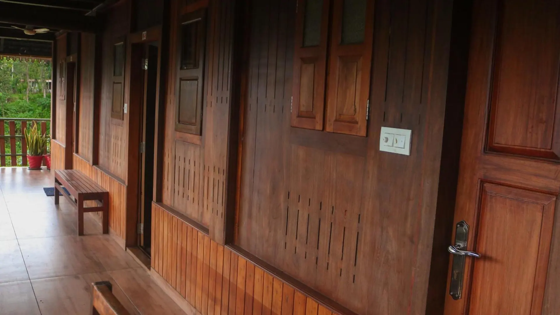 Mount Gateway Resort Chillithodu Hotel